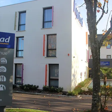 Kyriad Saint Quentin En Yvelines - 3* Montigny-le-Bretonneux