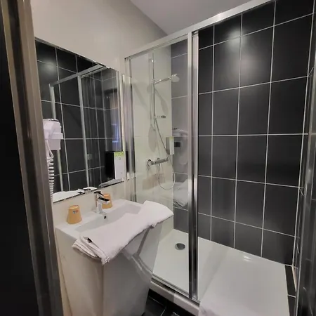 Kyriad Saint Quentin En Yvelines -
