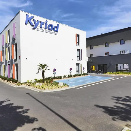 Kyriad Saint Quentin En Yvelines - Hotel 3*
