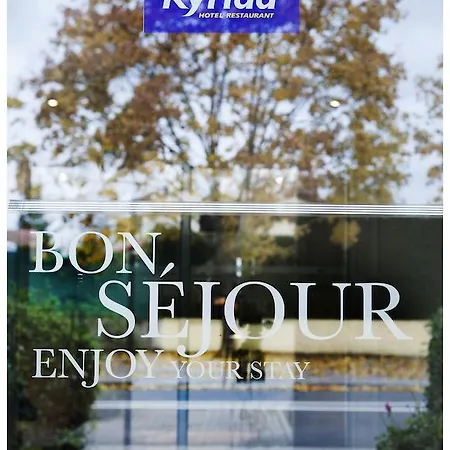 Kyriad Saint Quentin En Yvelines - Montigny-le-Bretonneux